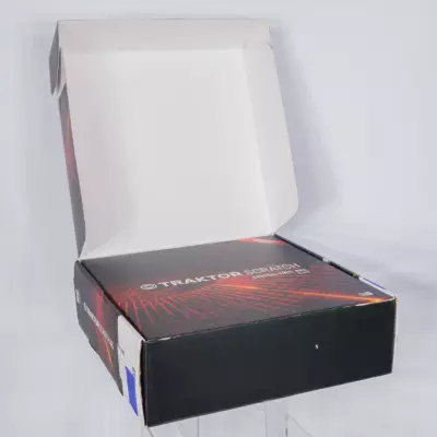 Traktor Scratch A6 2